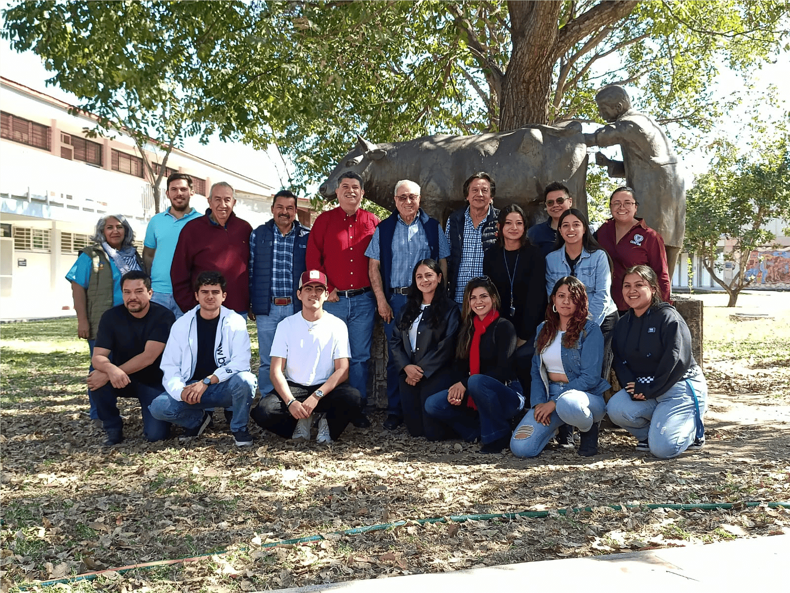 José González- Mi experiencia como Becario durante el Curso: Patología en Cerdos (AMVECO)